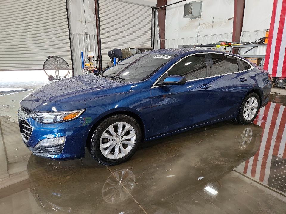 CHEVROLET MALIBU 2019 with VIN 1G1ZD5ST2KF159014 - Photo from auction