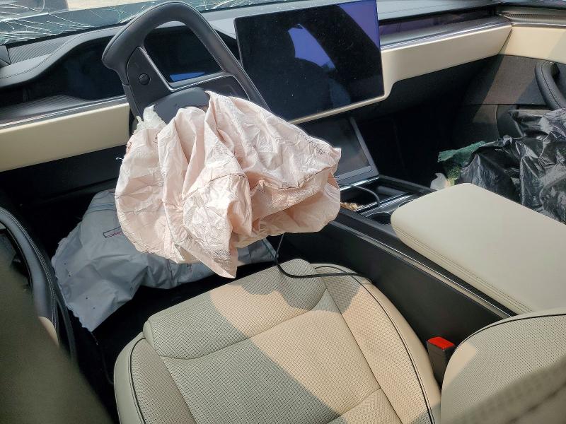 Photo 8 from auction – 2021 TESLA MODEL S with VIN 5YJSA1E65MF444085