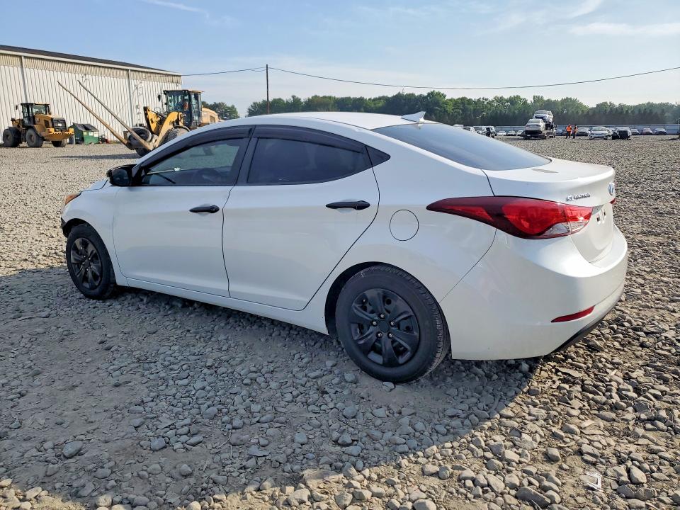 Photo 2 from auction – 2016 HYUNDAI ELANTRA with VIN 5NPDH4AE7GH766123