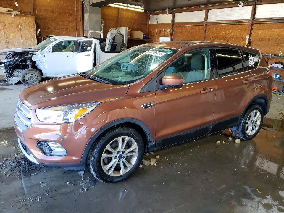 FORD ESCAPE 2017 with VIN 1FMCU9GD3HUB48576 - Photo from auction