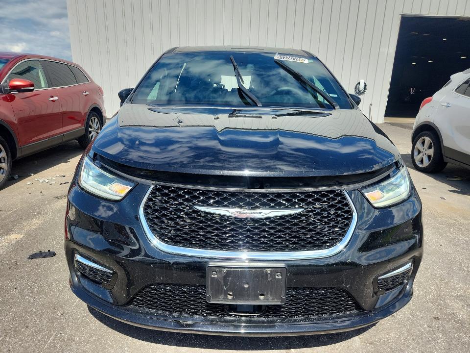 Photo 5 from auction – 2025 CHRYSLER PACIFICA with VIN 2C4RC1BG8SR541529