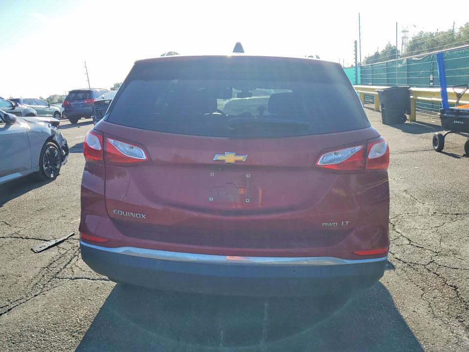 Photo 6 from auction – 2019 CHEVROLET EQUINOX with VIN 2GNAXUEV2K6238655