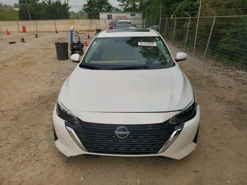 Photo 5 from auction – 2025 NISSAN SENTRA with VIN 3N1AB8CV4SY348447