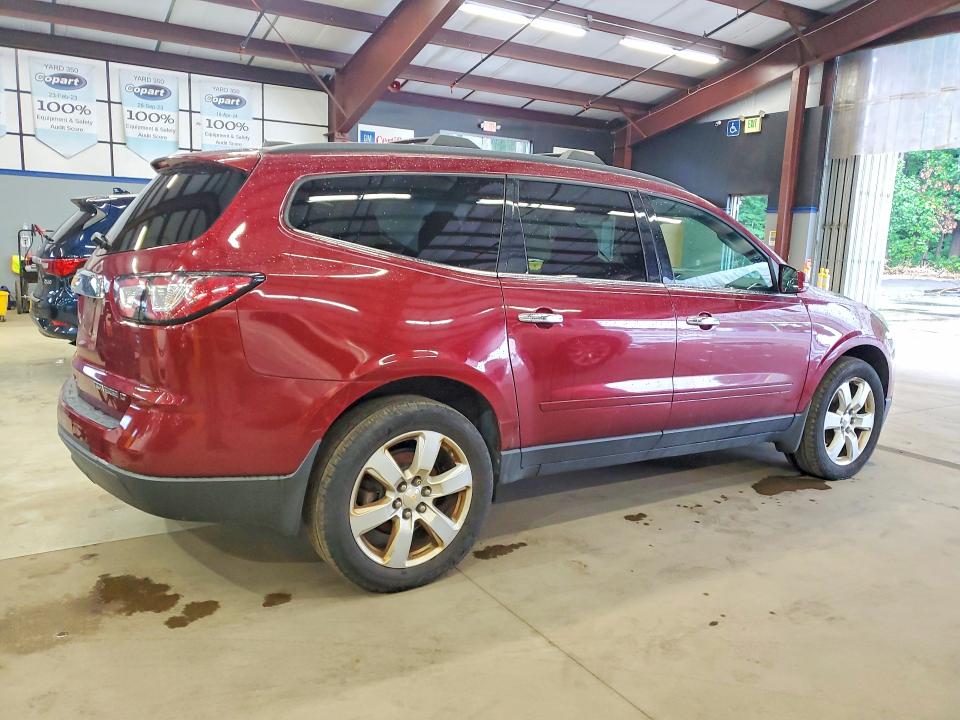 Photo 3 from auction – 2016 CHEVROLET TRAVERSE with VIN 1GNKVGKD6GJ224596