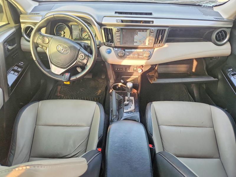 Photo 8 from auction – 2016 TOYOTA RAV4 HV with VIN JTMDJREV7GD025942