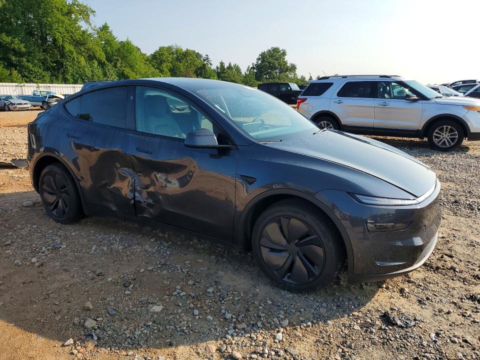 Photo 4 from auction – 2026 TESLA MODEL Y with VIN 7SAYGDEE6TA694855