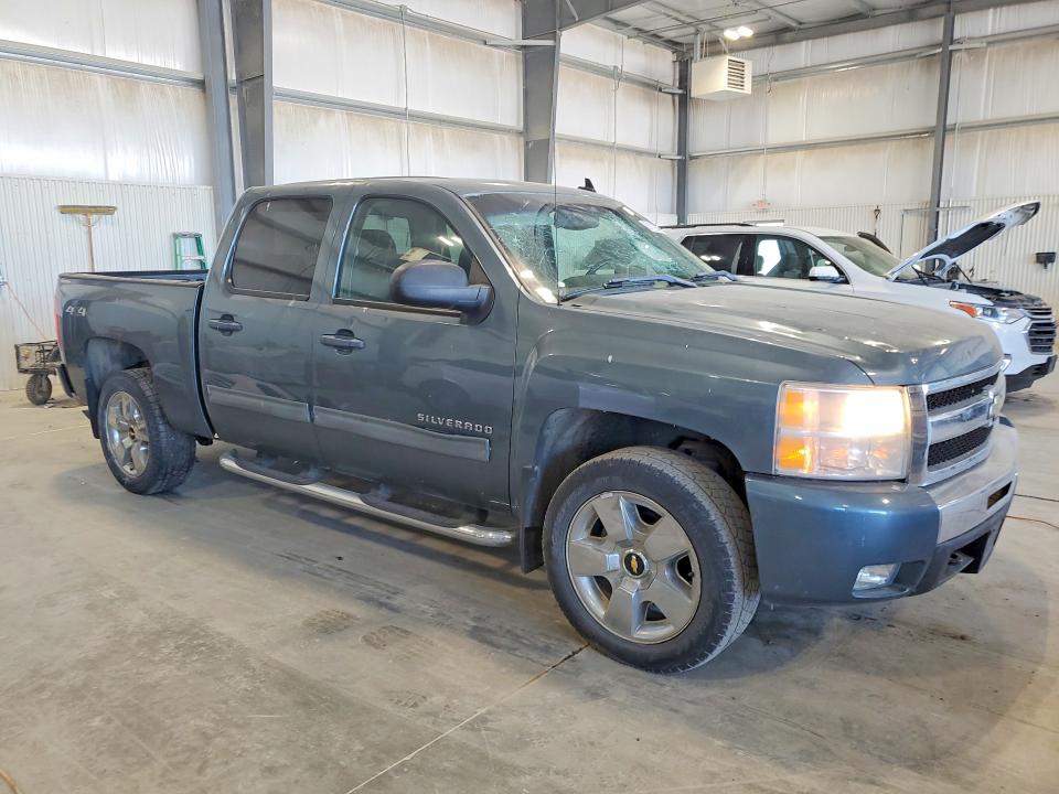Photo 4 from auction – 2011 CHEVROLET SILVERADO with VIN 3GCPKSE35BG264353