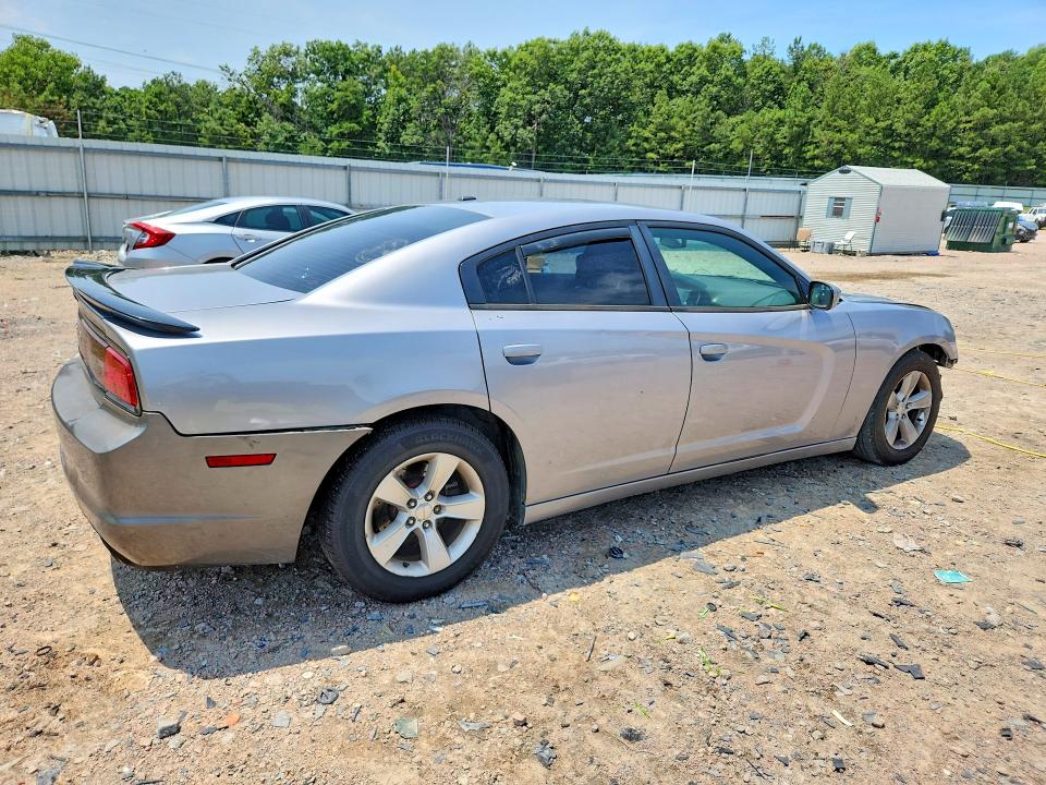Photo 3 from auction – 2014 DODGE CHARGER with VIN 2C3CDXBG3EH362691
