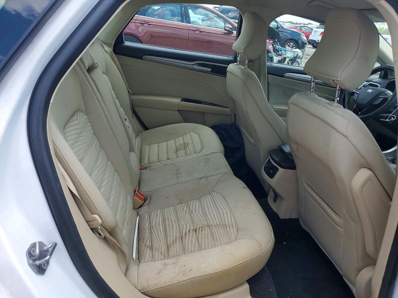 Photo 10 from auction – 2016 FORD FUSION with VIN 3FA6P0H79GR200592