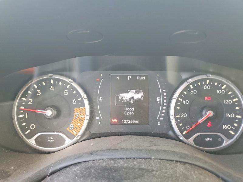 Photo 9 from auction – 2020 JEEP RENEGADE with VIN ZACNJBAB0LPM11005