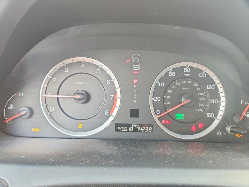Photo 9 from auction – 2011 HONDA ACCORD with VIN 1HGCS2B86BA004686