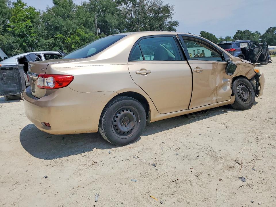 Photo 3 from auction – 2011 TOYOTA COROLLA with VIN 2T1BU4EE0BC754467