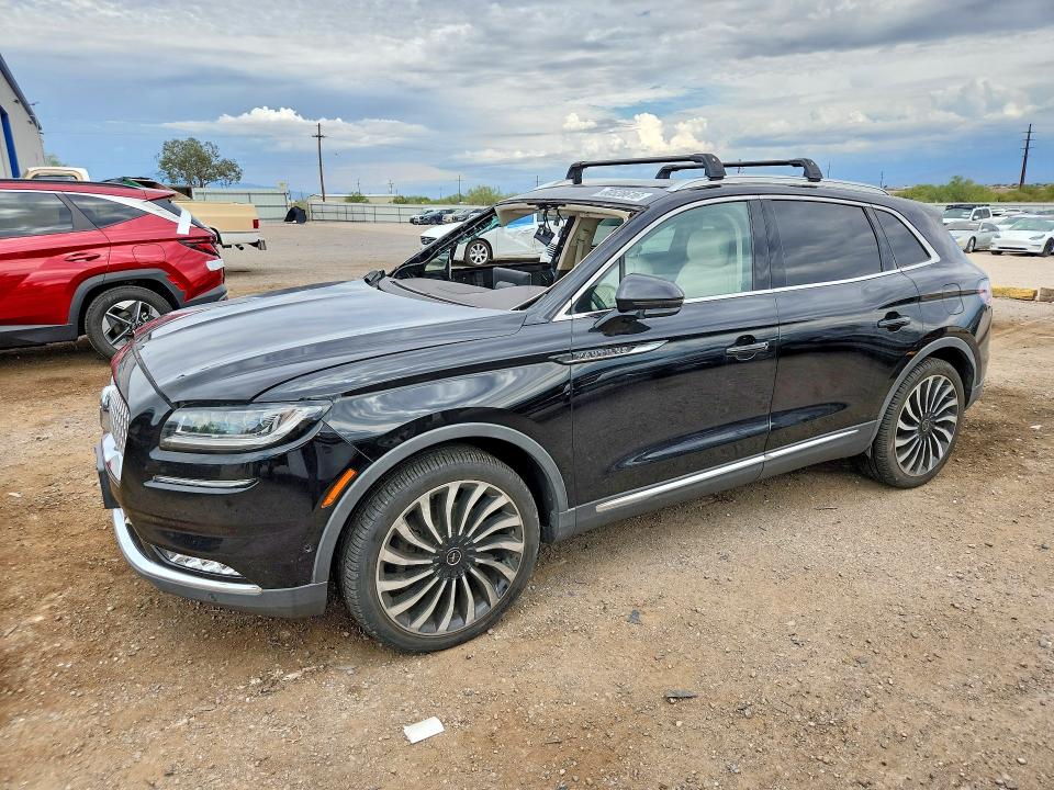 LINCOLN NAUTILUS 2021 with VIN 2LMPJ9JP6MBL01162 - Photo from auction