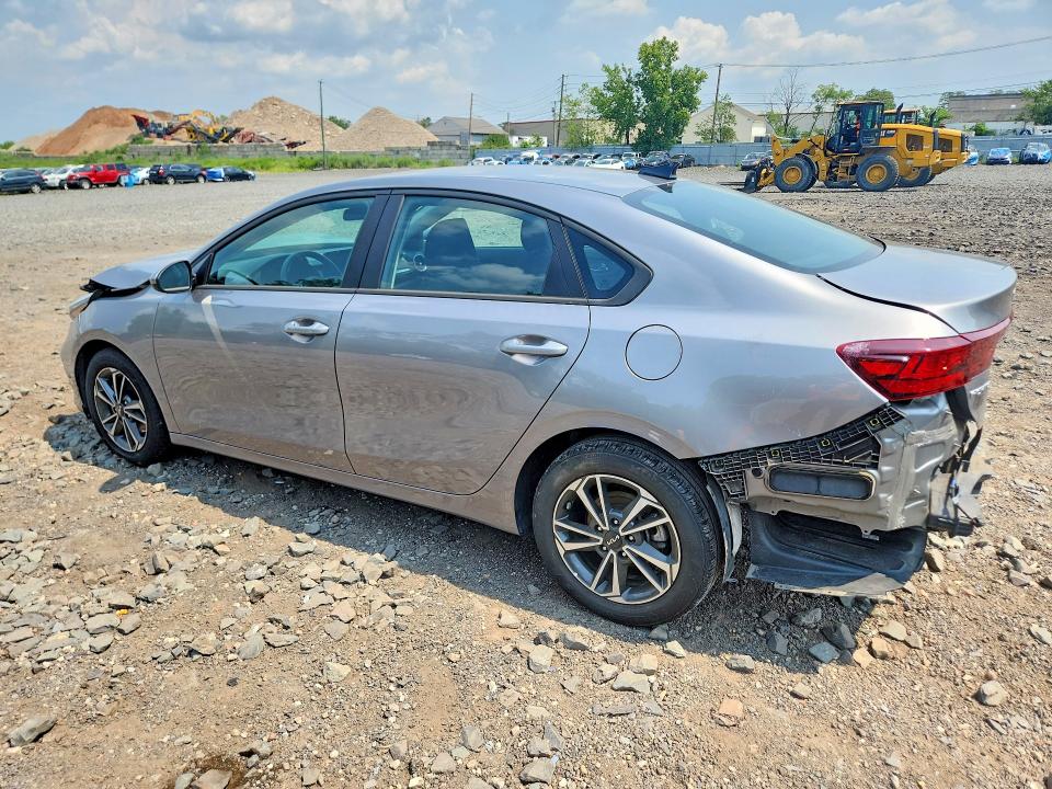 Photo 2 from auction – 2024 KIA FORTE with VIN 3KPF24AD9RE825052