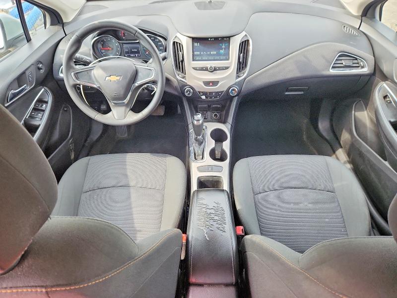 Photo 8 from auction – 2017 CHEVROLET CRUZE with VIN 1G1BC5SM9H7268926