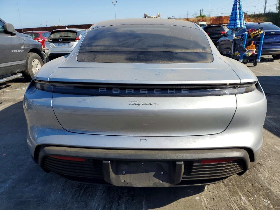 Photo 6 from auction – 2024 PORSCHE TAYCAN with VIN WP0AA2Y19RSA12727