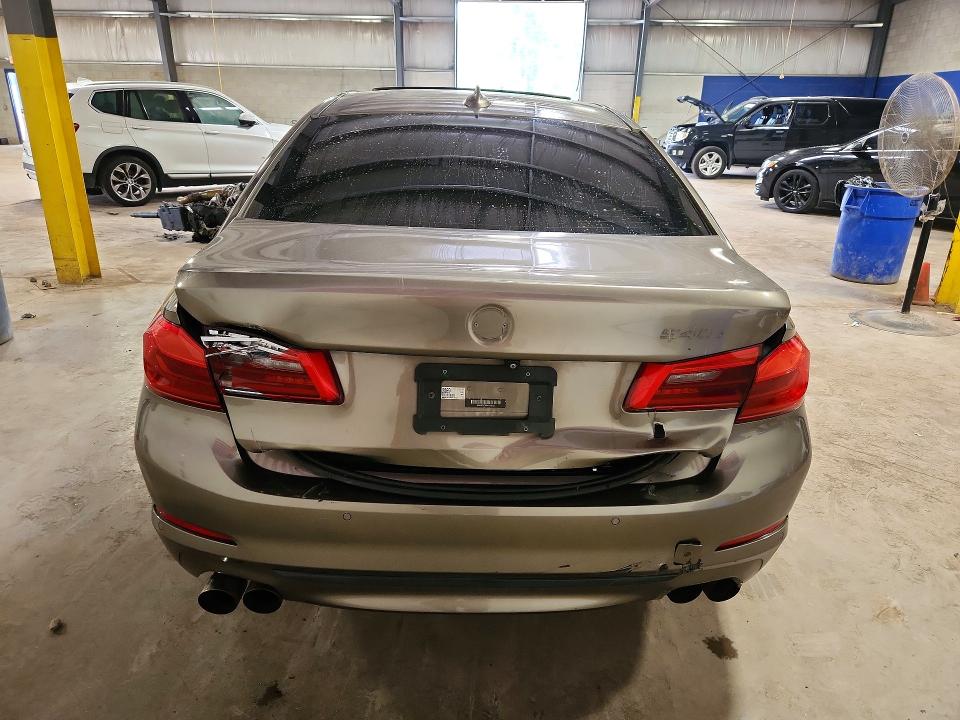 Photo 6 from auction – 2017 BMW 540 with VIN WBAJE5C39HG478510
