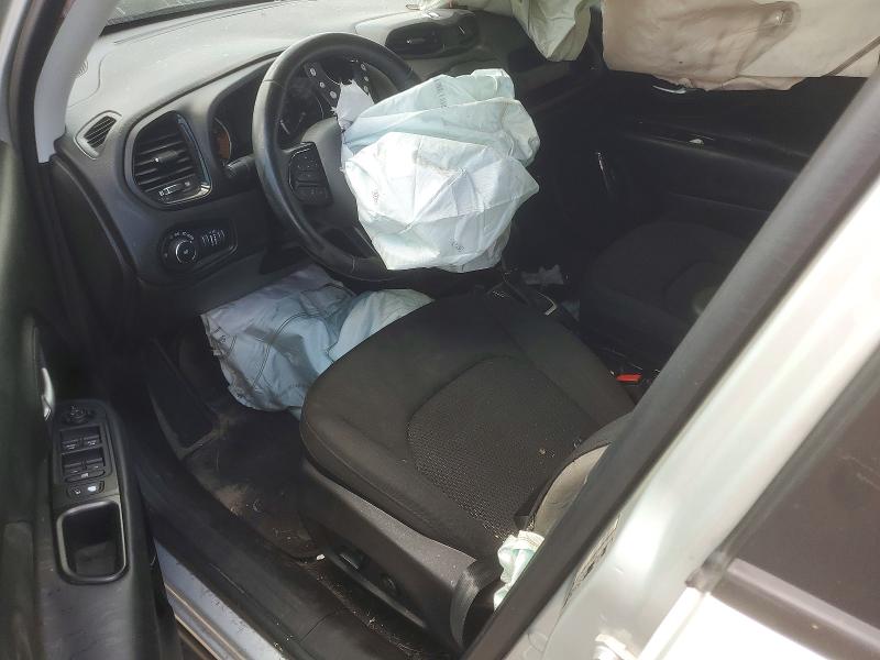Photo 8 from auction – 2018 JEEP RENEGADE with VIN ZACCJABB0JPH92189