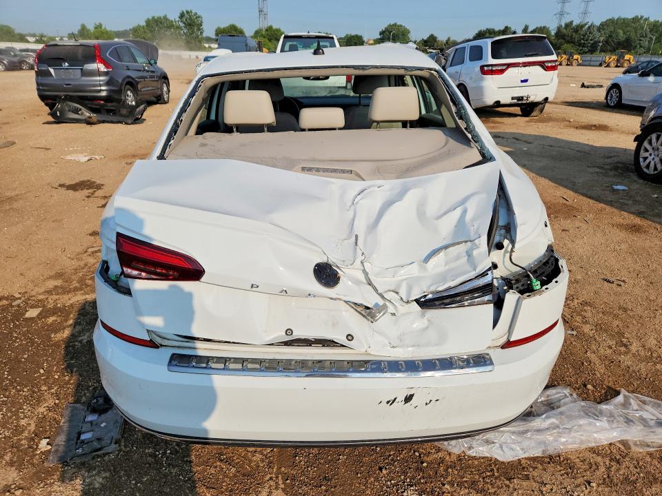 Photo 6 from auction – 2021 VOLKSWAGEN PASSAT with VIN 1VWSA7A33MC003029