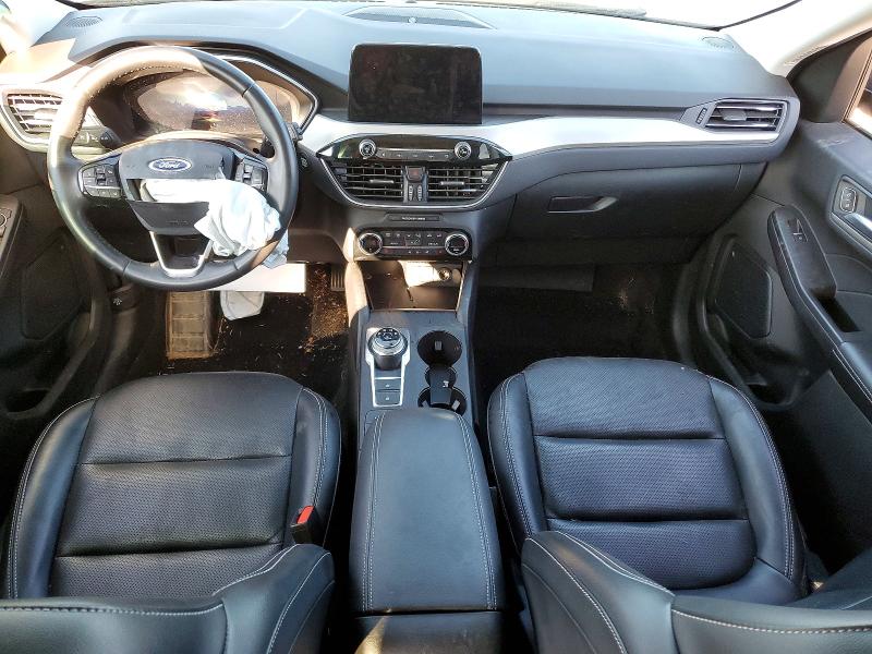 Photo 8 from auction – 2021 FORD ESCAPE with VIN 1FMCU9H67MUB23092