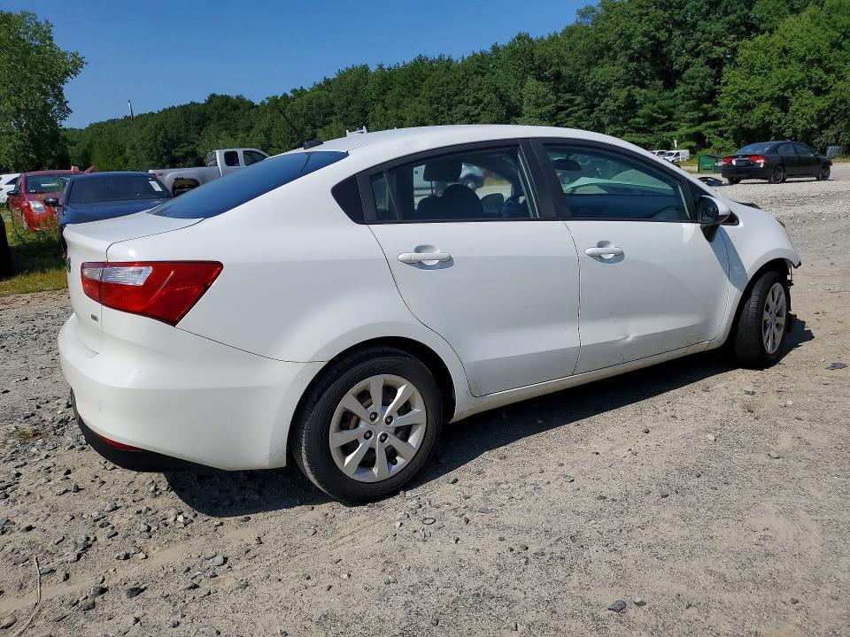 Photo 3 from auction – 2017 KIA RIO with VIN KNADM4A31H6006627