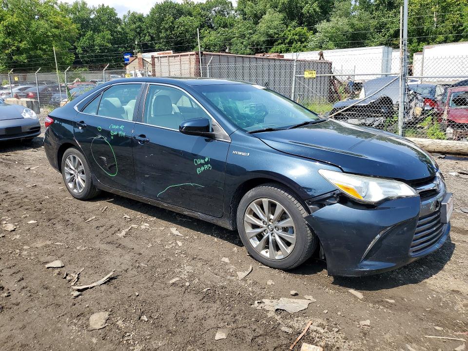 Снимка 4 от търг – 2017 TOYOTA CAMRY HYBRID с VIN 4T1BD1FK0HU205829