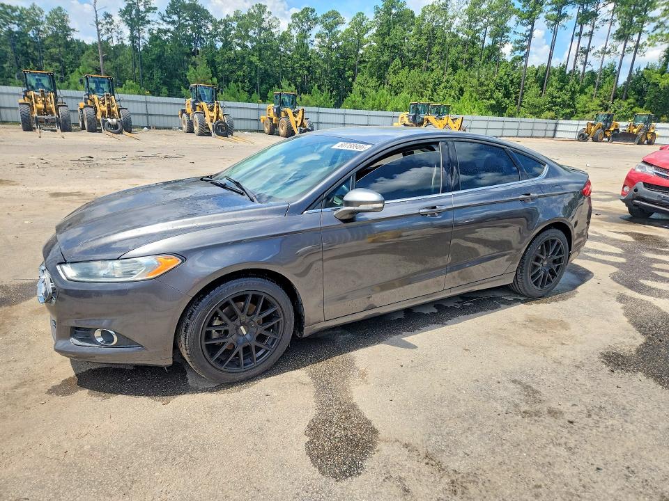 FORD FUSION 2016 with VIN 3FA6P0H70GR337369 - Photo from auction