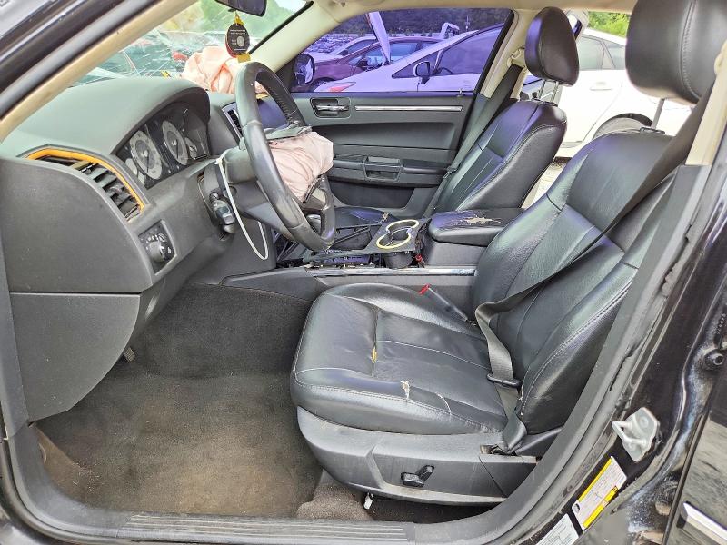 Photo 7 from auction – 2010 CHRYSLER 300 with VIN 2C3CA5CV6AH164935