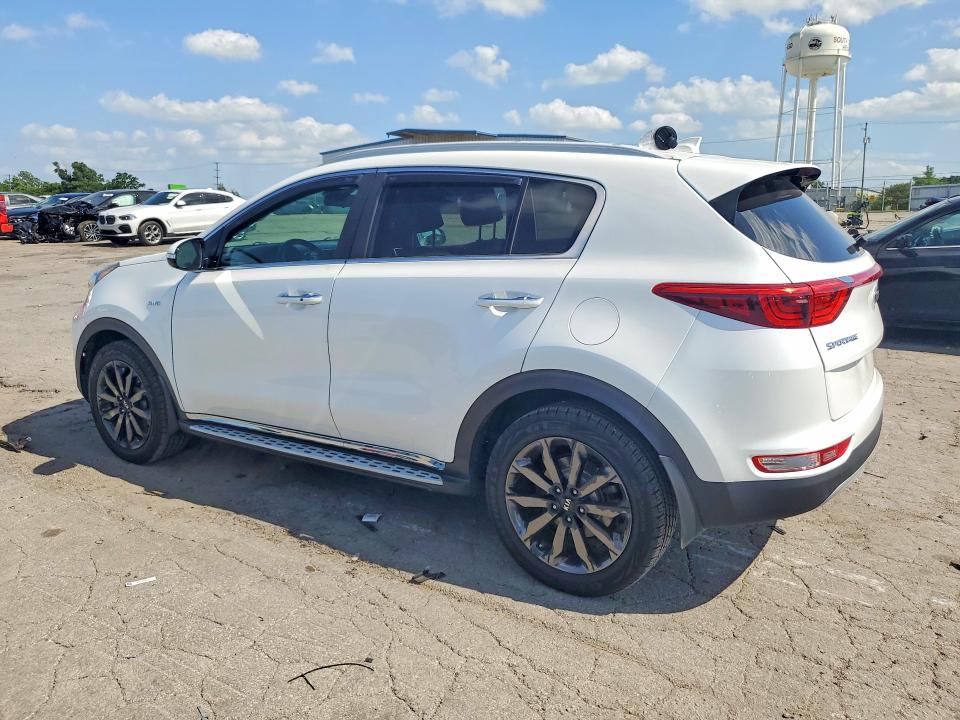 Photo 2 from auction – 2018 KIA SPORTAGE with VIN KNDPNCAC1J7443308