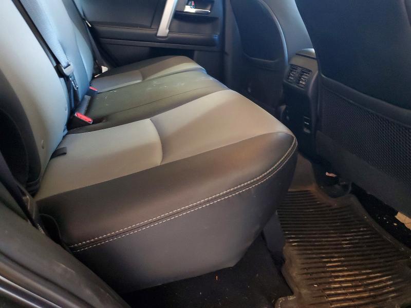 Снимка 11 от търг – 2018 TOYOTA 4RUNNER с VIN JTEBU5JR9J5500844
