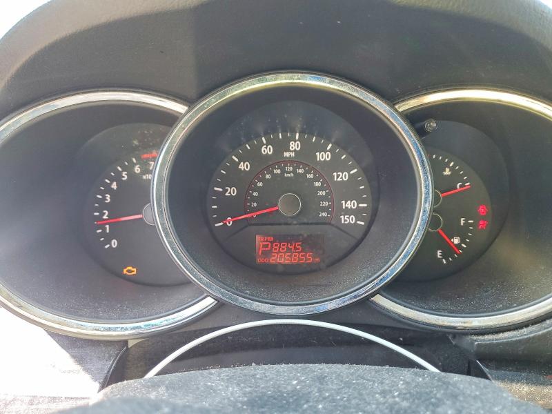 Photo 9 from auction – 2011 KIA SORENTO with VIN 5XYKTCA16BG007864