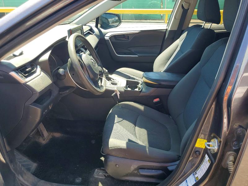 Photo 7 from auction – 2019 TOYOTA RAV4 with VIN 2T3F1RFV0KW063399