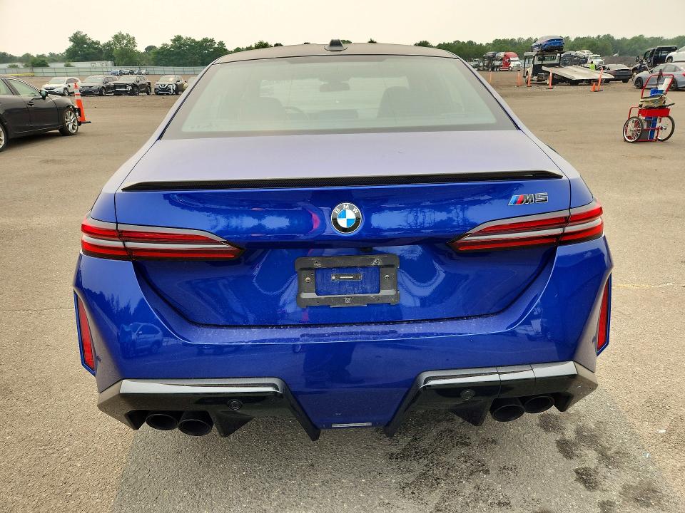 Foto 6 de la subasta – 2026 BMW M5 con VIN WBS83FK0XTCX20976