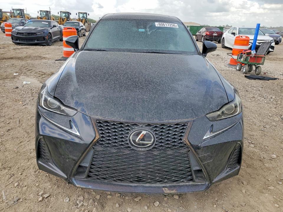 صورة رقم 5 من المزاد - 2020 LEXUS IS مع VIN JTHGA1D21L5102958