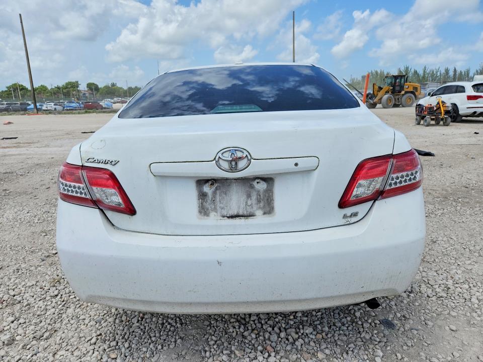 Photo 6 from auction – 2011 TOYOTA CAMRY with VIN 4T1BF3EK6BU648355