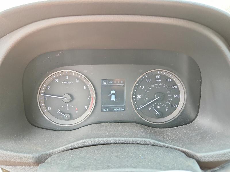 Photo 9 from auction – 2016 HYUNDAI TUCSON with VIN KM8J3CA28GU236262