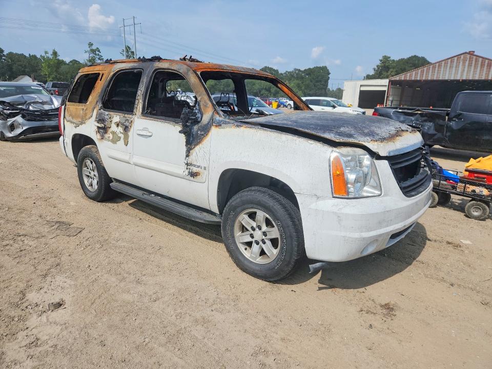 Снимка 4 от търг – 2007 GMC YUKON с VIN 1GKFC13017R245516