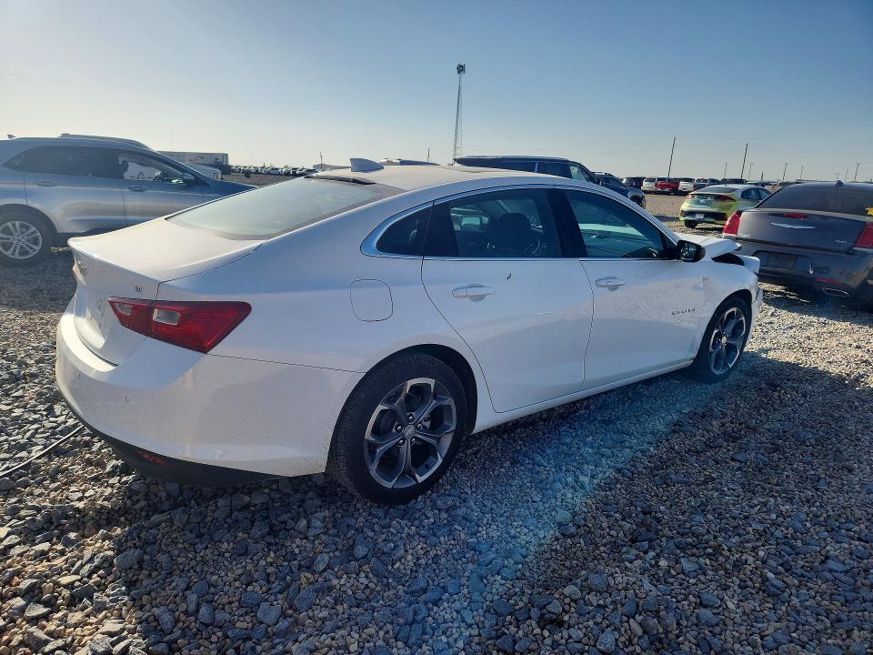 Photo 3 from auction – 2024 CHEVROLET MALIBU with VIN 1G1ZD5ST3RF130342