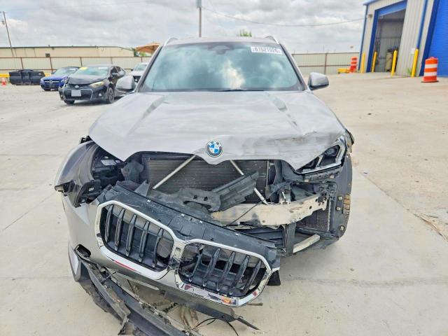Photo 5 from auction – 2023 BMW X1 with VIN WBX73EF05P5W46015