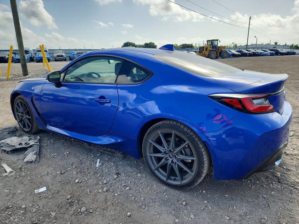 Фото 2 с аукциона – 2024 SUBARU BRZ с VIN JF1ZDBE19R9702373