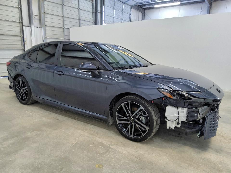 Photo 4 from auction – 2026 TOYOTA CAMRY with VIN 4T1DAACK4TU674839