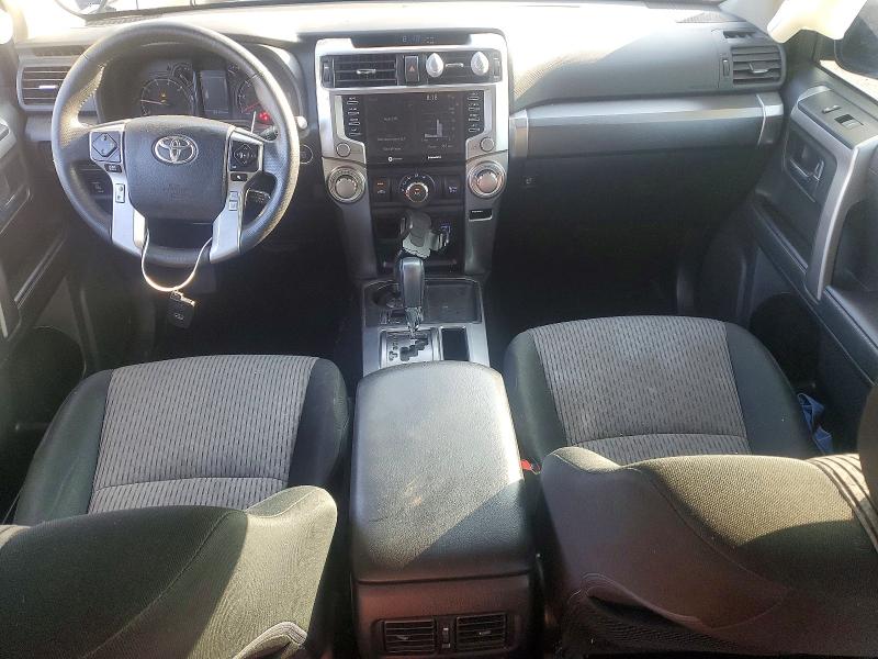 Photo 8 from auction – 2021 TOYOTA 4RUNNER with VIN JTEEU5JR6M5239271