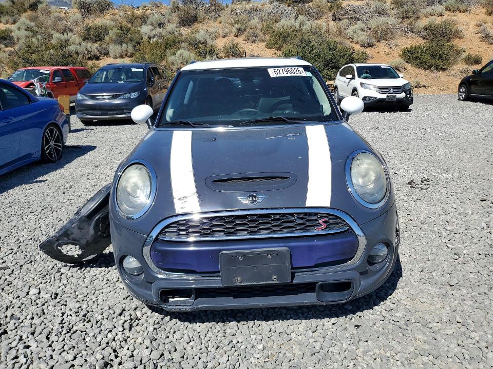 Photo 5 from auction – 2016 MINI COOPER with VIN WMWXP7C51G3B92550