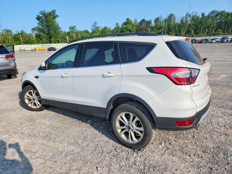 Photo 2 from auction – 2018 FORD ESCAPE with VIN 1FMCU9GD2JUC53826