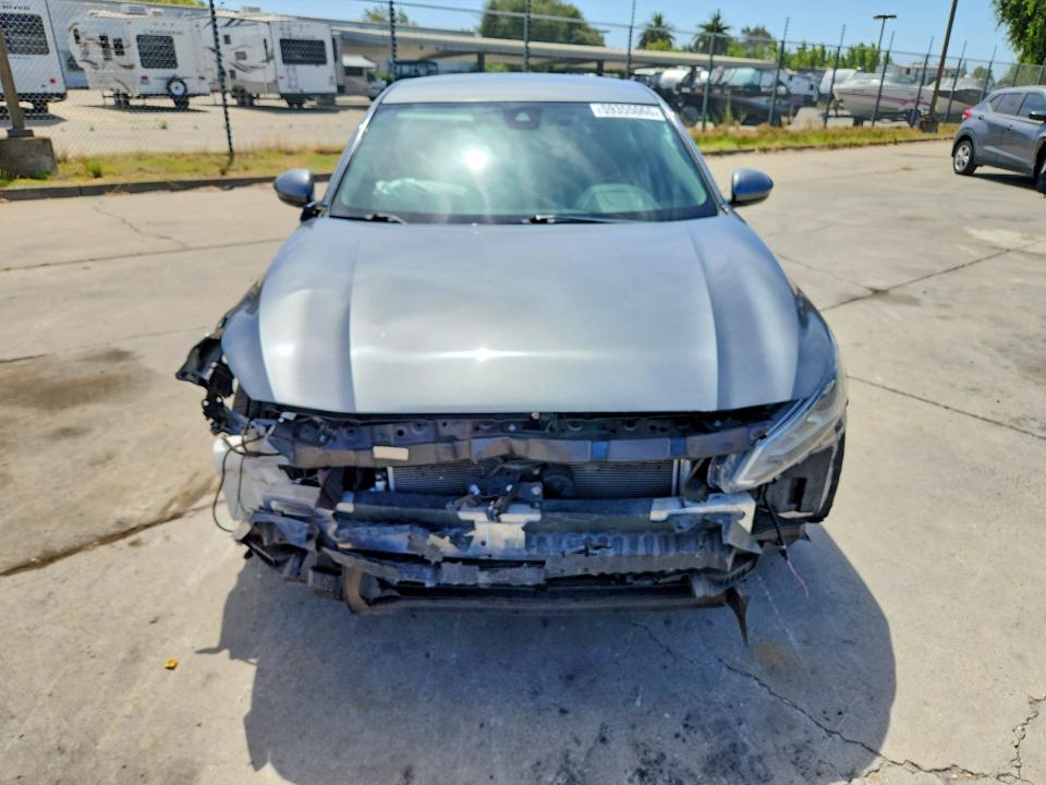 Photo 5 from auction – 2021 NISSAN ALTIMA with VIN 1N4BL4DV4MN411283