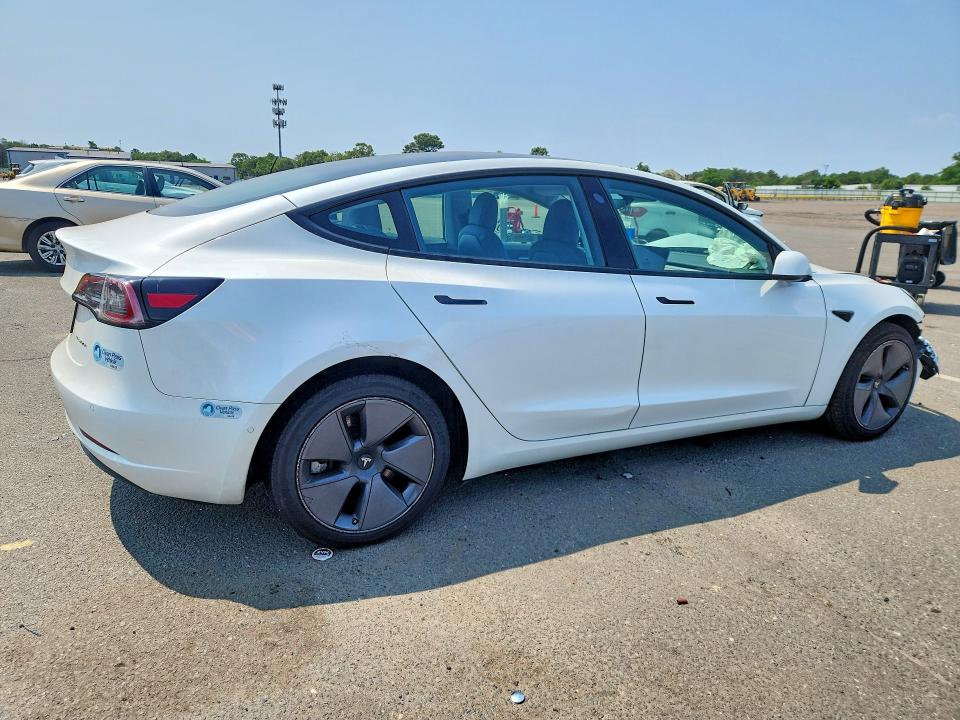 Photo 3 from auction – 2021 TESLA MODEL 3 with VIN 5YJ3E1EB4MF051037