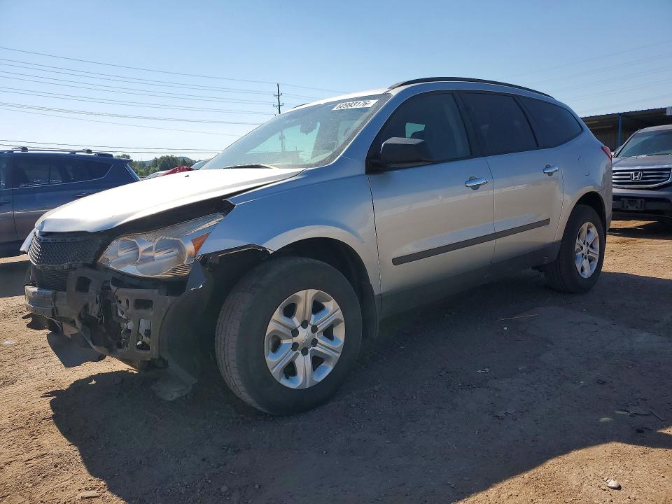 CHEVROLET TRAVERSE 2011 with VIN 1GNKRFED0BJ374089 - Photo from auction