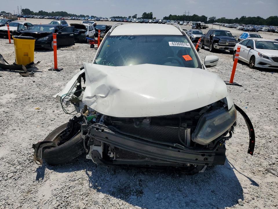 Photo 5 from auction – 2016 NISSAN ROGUE with VIN 5N1AT2MT4GC796221