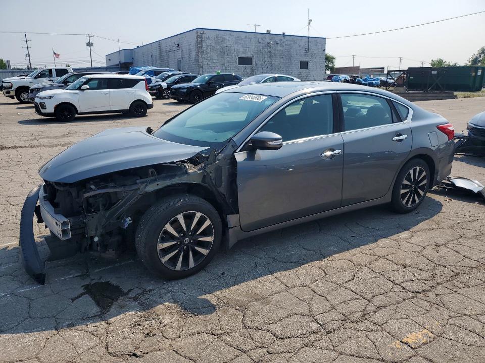 NISSAN ALTIMA 2017 with VIN 1N4AL3AP8HC483388 - Photo from auction