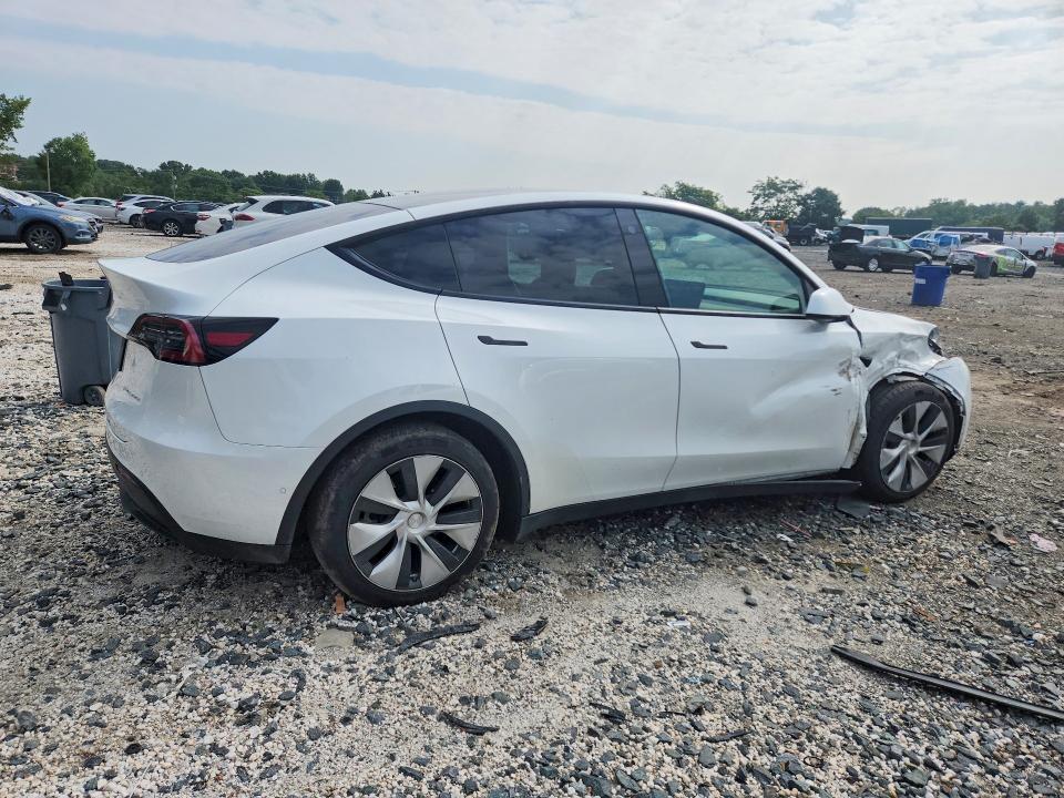 Photo 3 from auction – 2022 TESLA MODEL Y with VIN 7SAYGDEE1NF331501